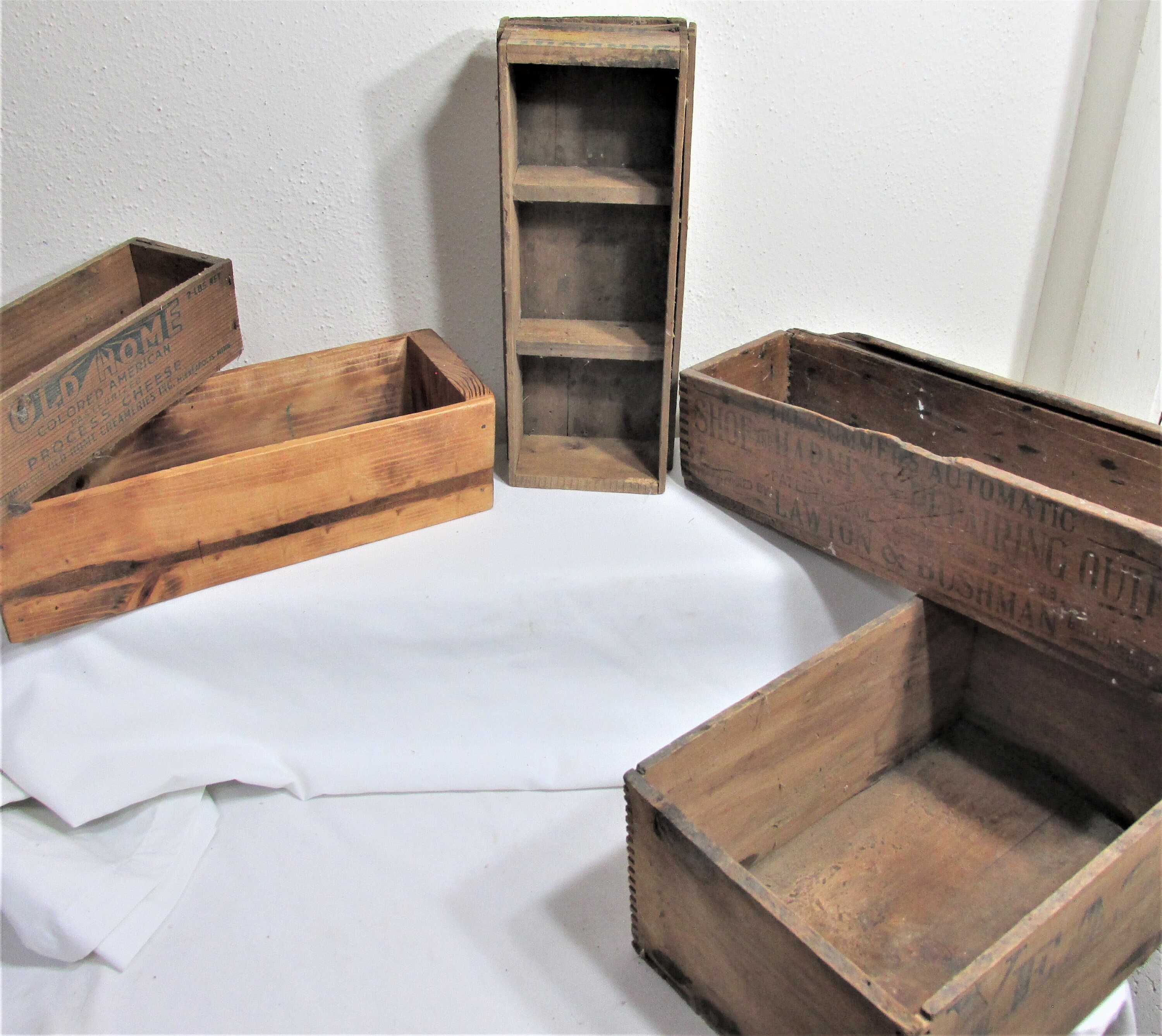 Sneaker Storage Box on X: We make custom wooden Shoebox to store