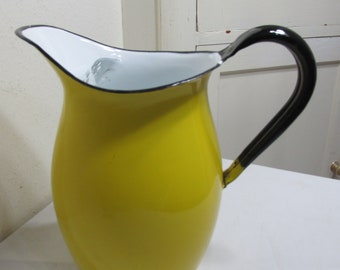 Enamel Pitcher Primitive Vintage Yellow with Black Handle and Ice Catcher