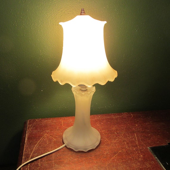 Antique frosted glass lamps deals