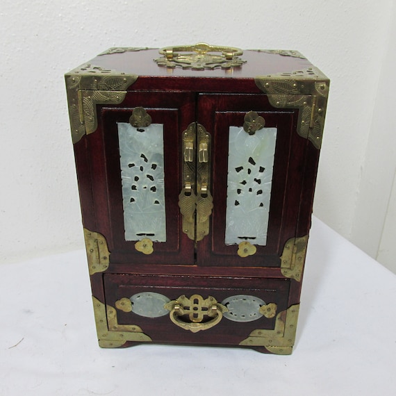 Oriental Jewelry Box Vintage Carved Jade with Lock