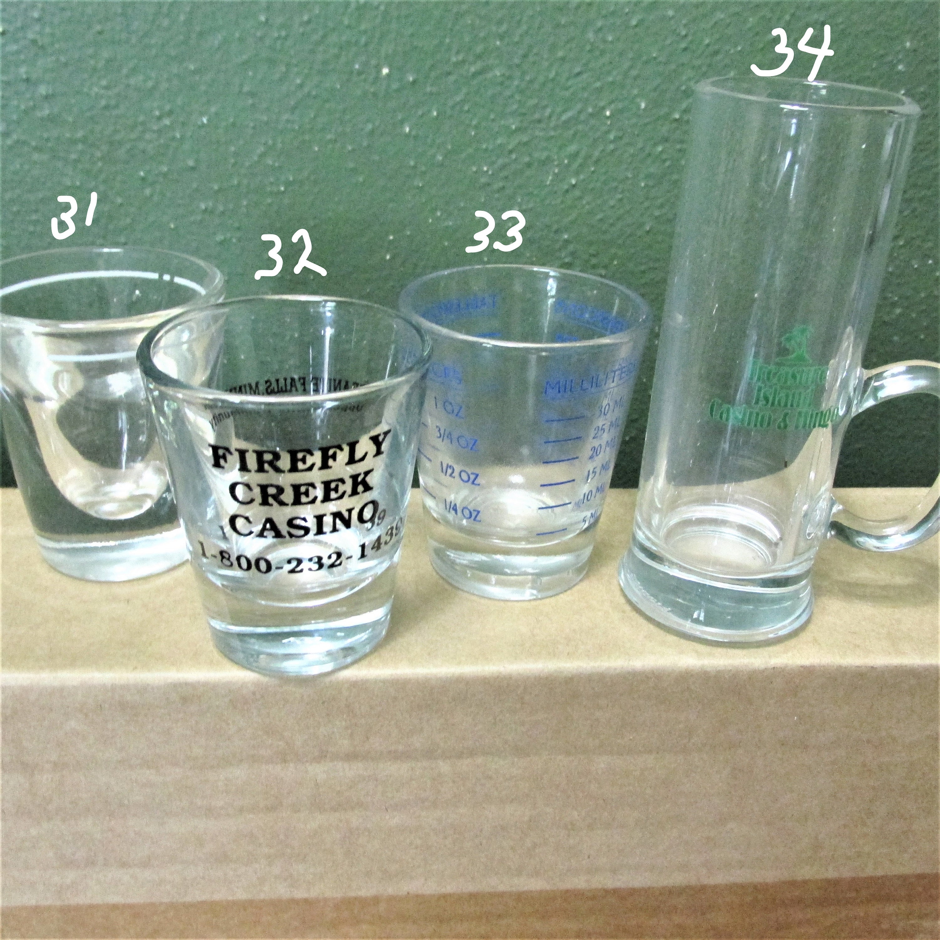 Vintage 〰️ Set of 2 Wavy Shot Glass Cups – dandy babes