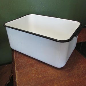 Enamel Refrigerator Pan vintage No Lid Container