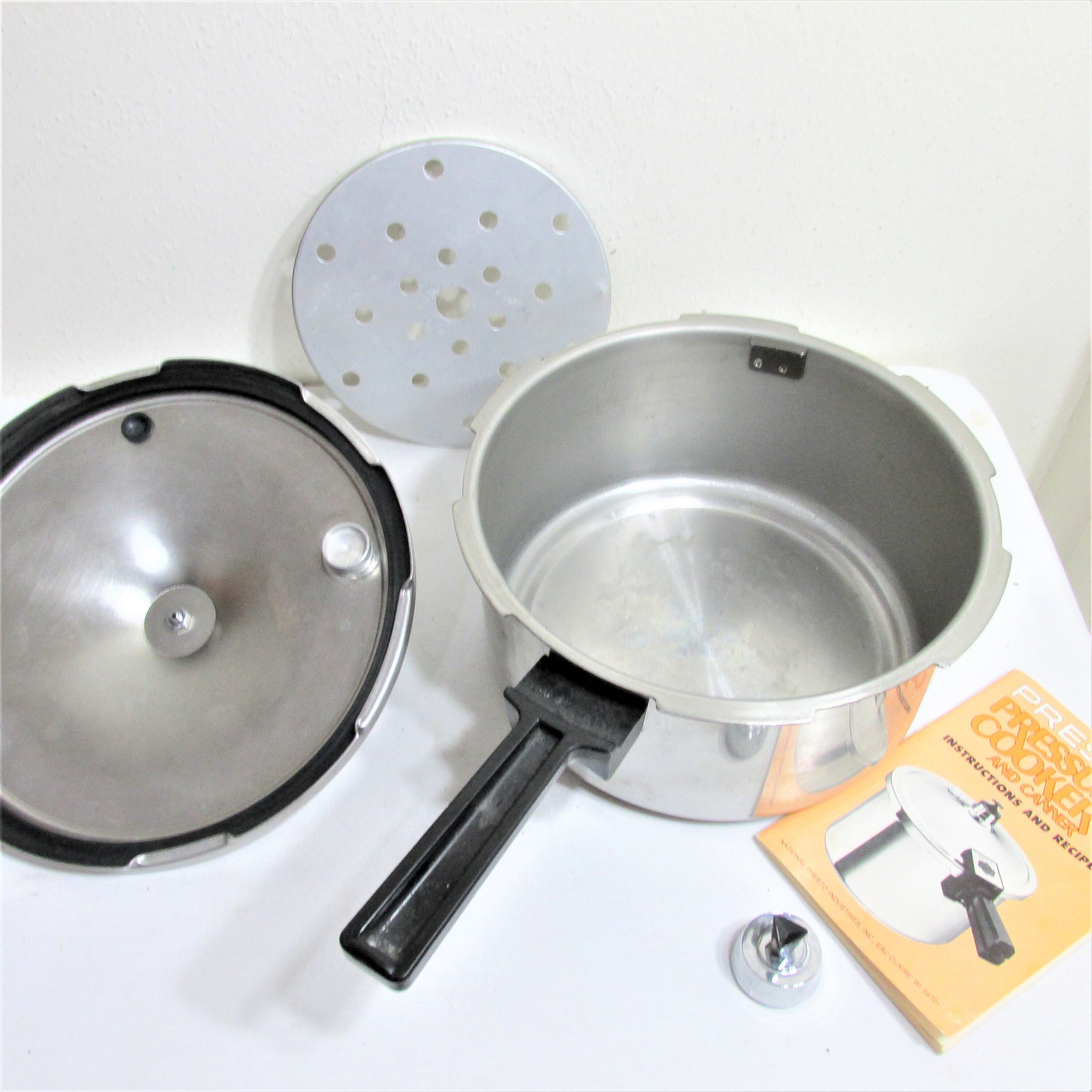 Pressure cooker stainless steel Pressure canner 6L Pots and pans