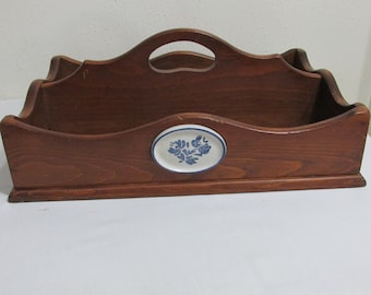 Wood Tray Pfaltzgraff Yorktowne Vintage with Carry Handle Divided Storage