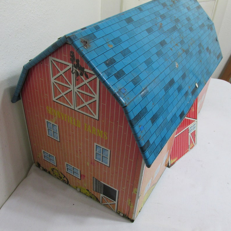 Tin Barn and Silo Vintage Ohio Art Metal Sunnyfield Farm Toy Etsy