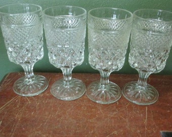 Wexford Tumblers Stem Goblets Set of 6  Anchor Hocking 8 ounce Vintage Drinking Glasses