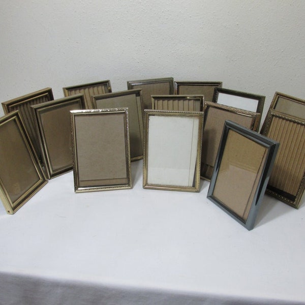 Picture Frame 3 1/2" x 5" Image (picture) Vintage Metal Glass and Easel Backs