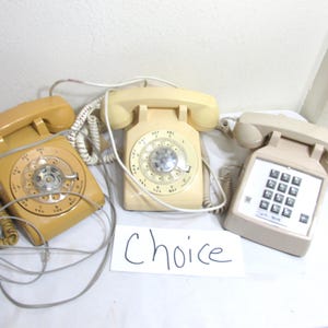 Telephone Rotary Dial Non Working Vintage Display Only Photo Movie Prop