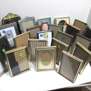 MCS 8x10 Format Museum Frame w/Mat For 3-1/2x5 Photo