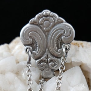 Flourish Chatelaine