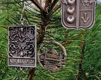 Outlander Christmas Ornament set Fraser Ridge, Lallybroch, A Malcom