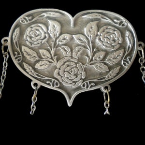 Heart & Roses Chatelaines image 3