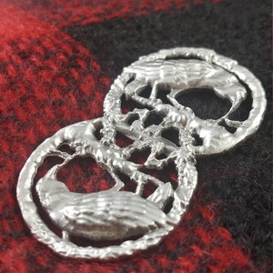 Raven Infinity Pin