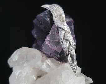 Raven Kilt Pin