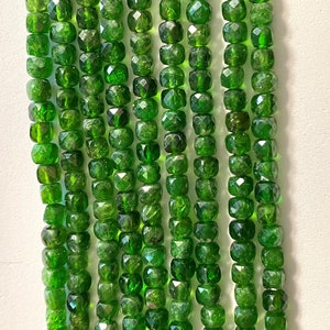 GREEN chrome diopside faceted cubes 4 petite beads