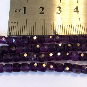 Amethyst faceted cubes 4 petite beads Bild 2