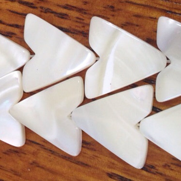 Mother of pearl white chevron geometric triangle beads