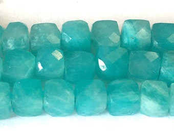 Amazonite faceted cubes 4 petite beads