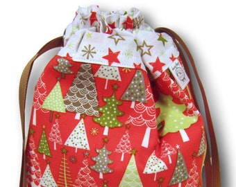 Merry and Bright Trees - A Christmas One Skein Bag for Knitting or Crochet