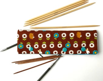 Hedgehogs and Daisies - DPN and Circular Needle Holder