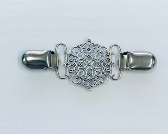 Rounded CELTIC #8 Metal Cinch Belt - Ladies Dress Clip for Women - Silver READY to SHIP