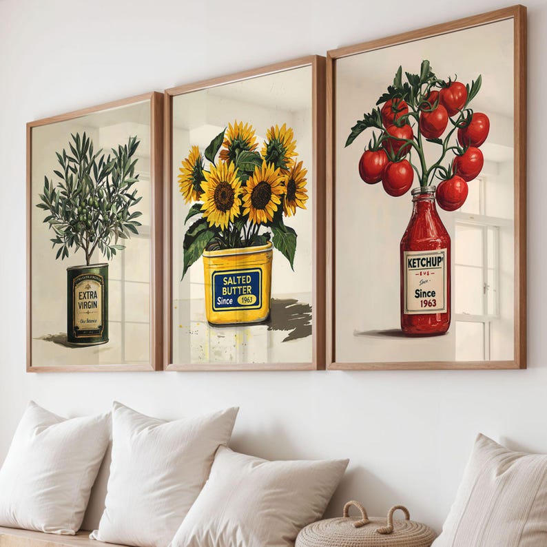 Ketchup Tomato Poster Retro Kitchen Wall Art Vintage Ketchup Bottle with Tomatoes Red Kitchen Decor Funny Tomato Painting Wall Art Poster