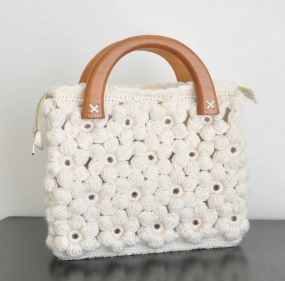 LIZ Cream Crochet Flower Wood Handle Bag | Etsy