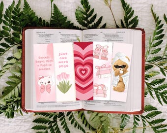 Pink Preppy Bookmark Set, Stylish Book Lover Gifts (Digital PDF)