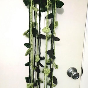Crocheted hanging plant