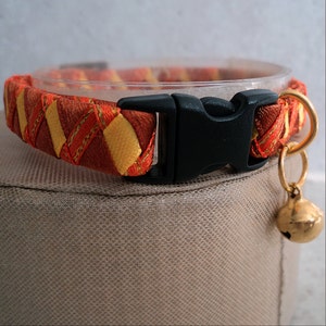 Autumn Falls Cat Collar in Shades of Rust and Orange image 4