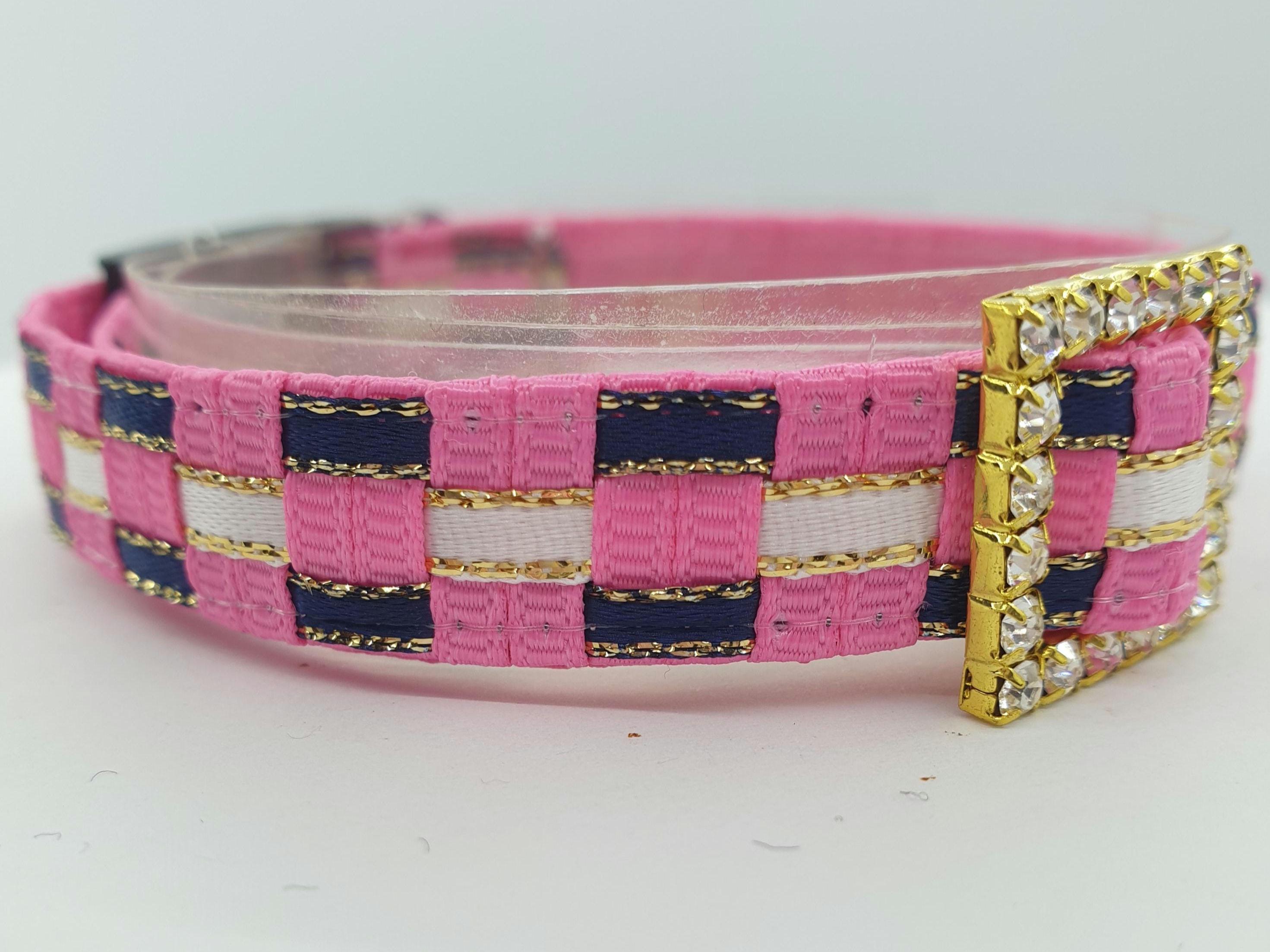 Elegant Cat Collar with Striking Pink and Navy Checkerboard Pattern
