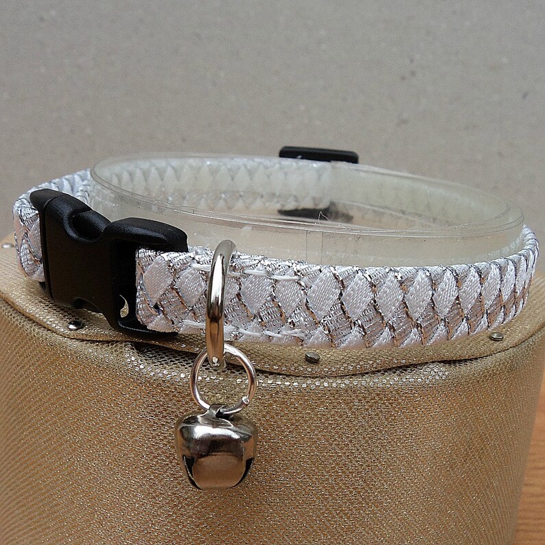 White Cat Collar With Silver Accents Breakaway Etsy