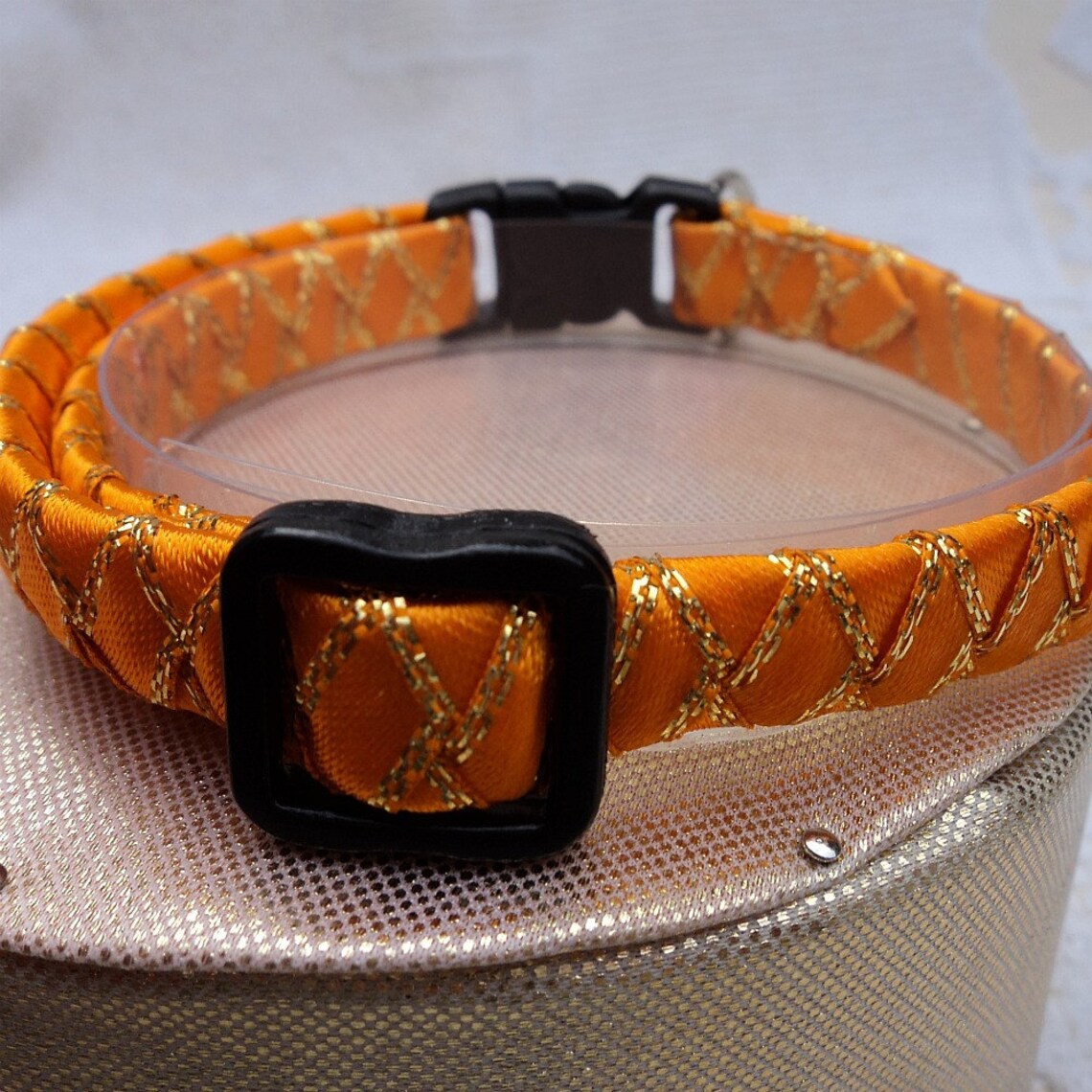 bumblebee breakaway cat collar