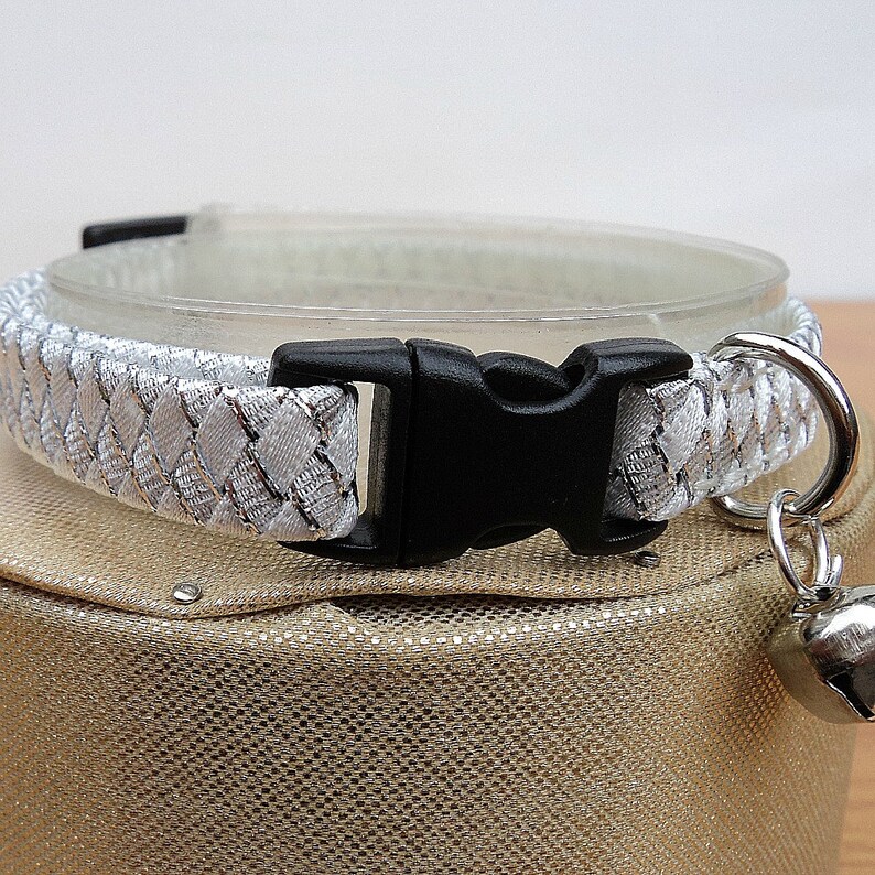 White Cat Collar With Silver Accents Breakaway Etsy