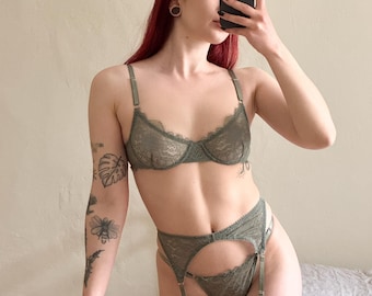 Olive Green Lace Lingerie Set with Garter Belt – Special Occasion Bra & Thong – Romantic Gift for Her – Photoshoot Boudoir