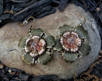 Warm Bloom-Antique Brass Vintage Earrings
