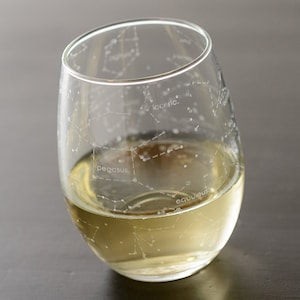 Constellation Stemless Wine Glass - Northern Summer Sky