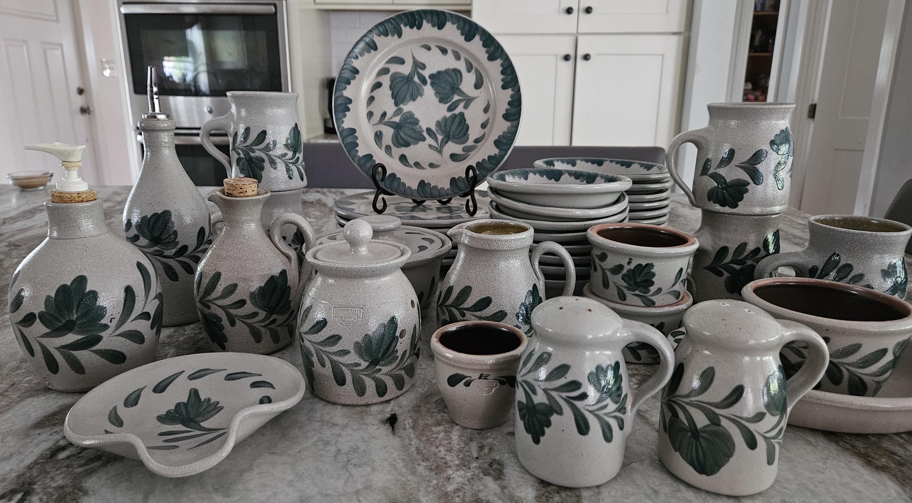 Salmon Falls Salt Glazed Pottery, Pennsylvania Green - Etsy