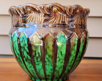 Weller Blended Majolica Jardinières, Red and Green