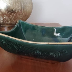 Vintage Hull Pottery Planter: Dark Green with Gold Trim, I-22