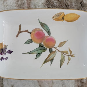 Royal Worcester 11&quot; Eversham Gold Rectangular Baking Dish