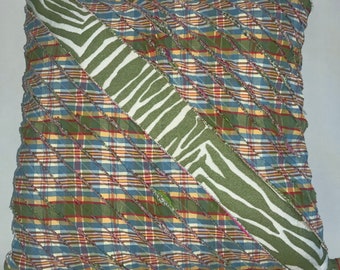 Funda de almohada, conjunto de 2, patrón de cebra verde, ruffles de corte de sesgo de cuadros multicolor