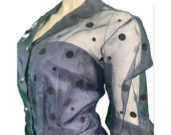 Vestido azul marino transparente de los años 60 con lunares