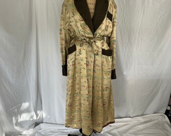 1960’s Pure Silk Vintage Chinese Robe