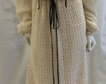 Vestido largo tejido a mano