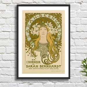 Alphonse Mucha "In onore di Sarah Bernhardt", 1896, manifesto francese d'epoca in stile art noveau, decorazione da parete in beige e verde, stampa giclée/stampa incorniciata.