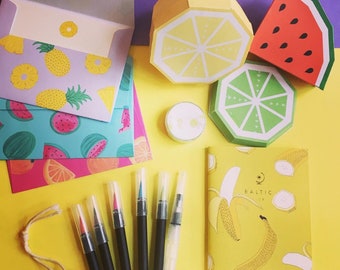 Fun fruits Illustarted 3d papercraft (6). You get colored PDF digital downloadable files for this DIY (do it yourself) paper toys.