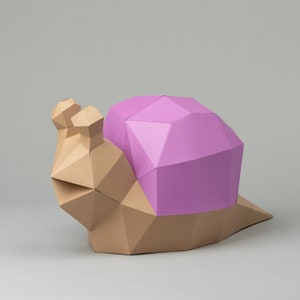Snail Papercraft. SVG and PDF digital file template and instruction of DIY papercraft Snail.