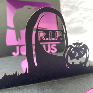 Cartão pop-up de Halloween. Você obtém 2 estilos de padrão DIY. Inclui modelos digitais em pdf, dxf, svg e instruções para pop-up divertido DIY