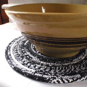 Hot Pad, Table Mat, Chair Pad - Black and White - 12 Inch Round